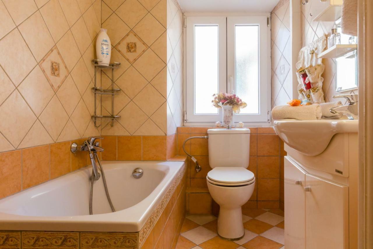 Heart Of The Old Town Apartment Corfu  Экстерьер фото