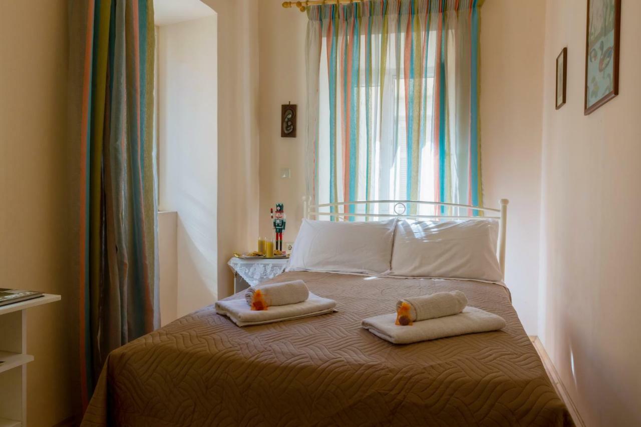 Heart Of The Old Town Apartment Corfu  Экстерьер фото