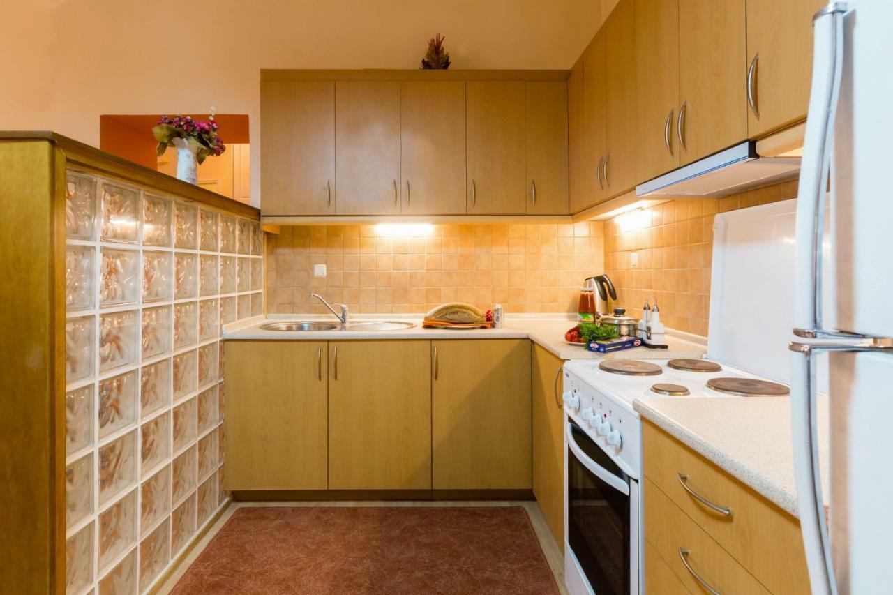 Heart Of The Old Town Apartment Corfu  Экстерьер фото